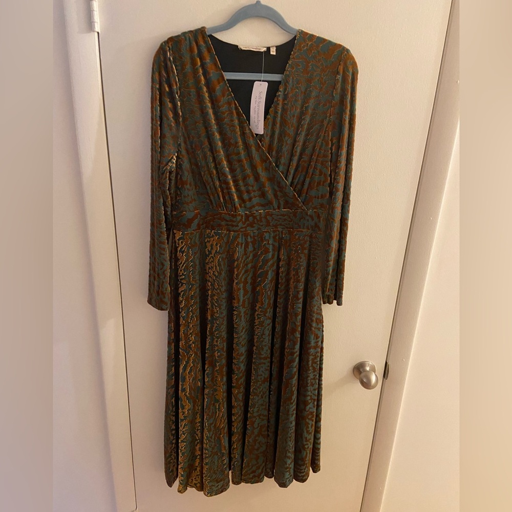 Soft Surroundings Brown Fit and Flare Long Sleeve Dress
